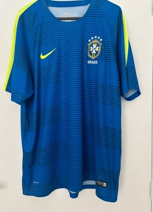 Bresil Training Nike XXL, merk: Nike, staat: Heel goed, maat: XXL, € 15,00, € 16,45 inclusief Kopersbescherming Pro