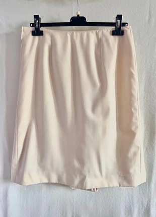 Gonna donna con finto spacco taglia 42, condizioni: Ottime, taglia: M / IT 42 / EU 38, €6.00, €7.00 include la Protezione acquisti