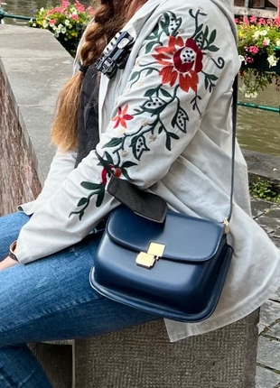 Giacca a vento estiva grigia con ricami floreali, marque: Made In Italy, état: Très bon état, taille: Taille unique, 6,50 €, 7,53 € Protection acheteurs incluse