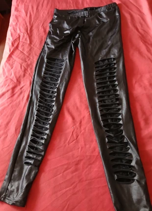 Leggings noir taille 36, marke: Leggings, zustand: Sehr gut, größe: S / 36 / 8, 3,00 €, 3,85 € inklusive Vinted-Käuferschutz
