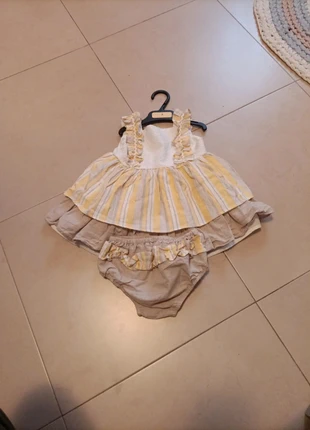 Vestido , merk: Miranda, staat: Heel goed, maat: 9-12 maanden / 74 cm, € 8,00, € 9,10 inclusief Kopersbescherming