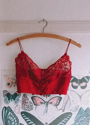 UO Out From Under Rose Petals Lace Cami, merk: Urban Outfitters, staat: Nieuw zonder prijskaartje, maat: Overige, € 8,00, € 9,10 inclusief Kopersbescherming