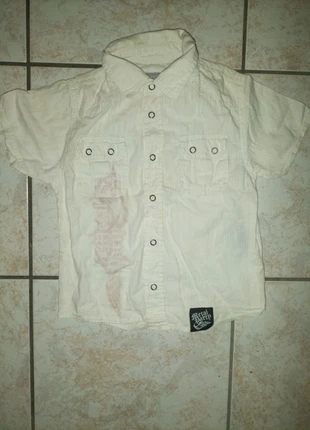 Chemise blanche 5 ans, marca: Bestway, estado: Satisfatório, tamanho: 5 anos / 110 cm, €1.00, €1.75 inclui Proteção do Comprador