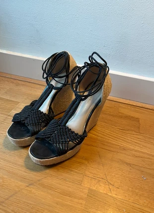 Wedges, merk: Paloma Barcelo, staat: Goed, maat: 40, € 35,00, € 37,45 inclusief Kopersbescherming