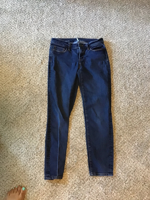 Women’s Ann Taylor Sz 2 Skinny jeans 1