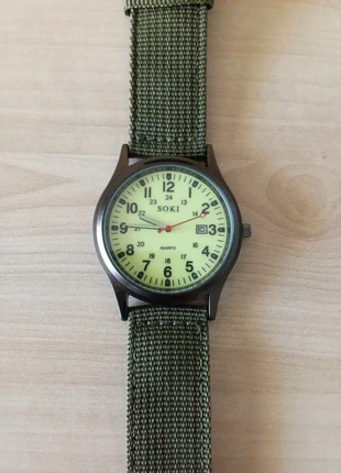 Montre Unisexe, marke: soki, zustand: Neu, größe: Einheitsgröße, 12,00 €, 13,30 € inklusive Vinted-Käuferschutz