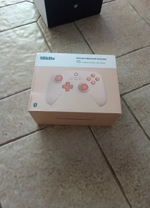 Manette 8 bitdo orange Ultimate C bluetooth orange, marca: 8BitDo, estado: Novo com etiquetas, €40.00, €42.70 inclui Proteção do Comprador