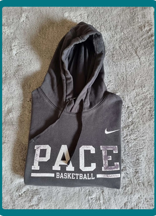 Sweat à Capuche Nike Logo Brodé - Gris – Taille L – Très Bon État, marque: Nike, état: Très bon état, taille: L, 14,00 €, 15,40 € Protection acheteurs incluse