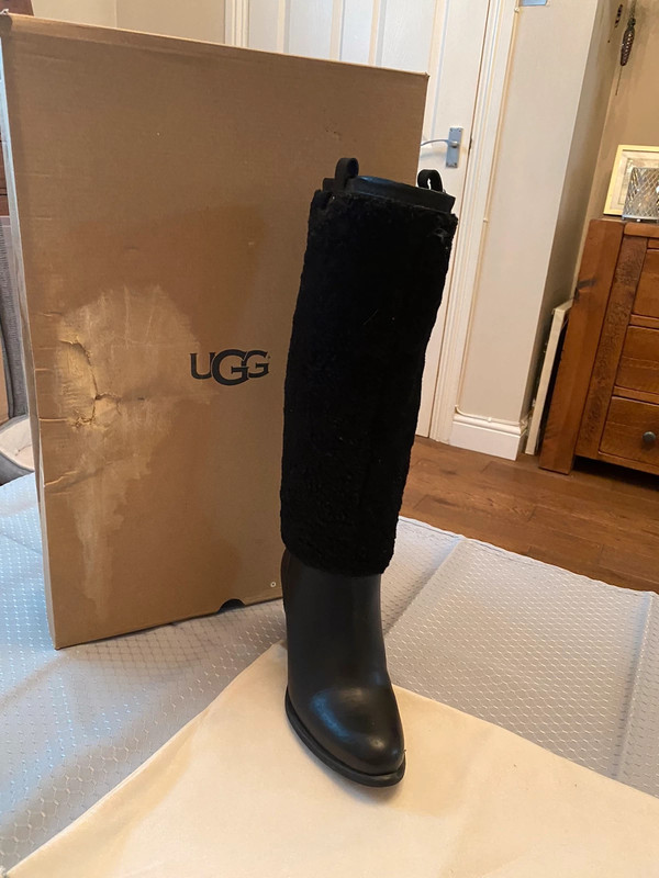 Ugg ava online