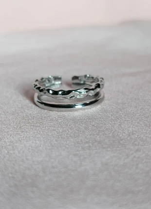 Bague en argent anneau double, staat: Heel goed, maat: Aanpasbaar, € 15,00, € 16,45 inclusief Kopersbescherming Pro