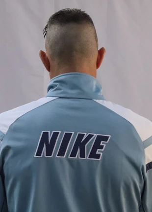 Sudadera Nike vintage Azul spellout 80's 90's cremallera entera, marque: Nike, état: Très bon état, taille: XL, 32,00 €, 34,30 € Protection acheteurs incluse