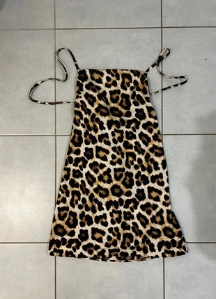 Robe léopard, merk: H&M, staat: Nieuw zonder prijskaartje, maat: L / 40 / 12, € 3,00, € 3,85 inclusief Kopersbescherming