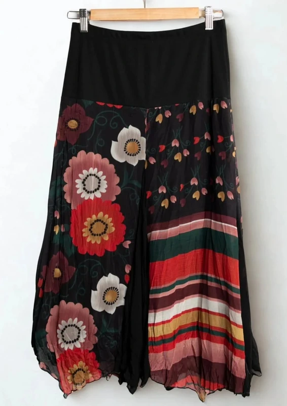 Jupe mi longue à fleurs bohème 🌸 • floral skirt ME Taille S