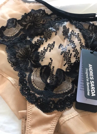 Prachtige slip!, merk: Andres Sarda, staat: Nieuw met prijskaartje, maat: XS / 34 / 6, € 55,00, € 58,45 inclusief Kopersbescherming