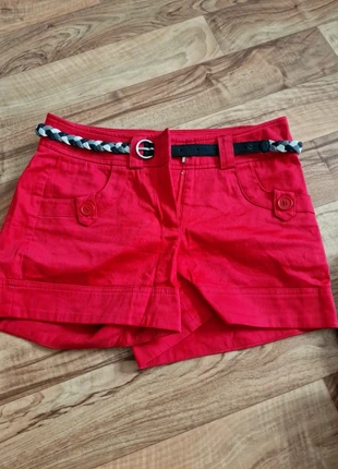 Short Rot, brand: ORSAY, condizioni: Buone, taglia: 11 anni / 146 cm, €5.00, €5.95 include la Protezione acquisti