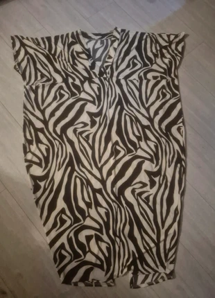 One size midi dress, brand: Zebra, condition: Good, size: One size, £5.00, £5.95 includes Buyer Protection