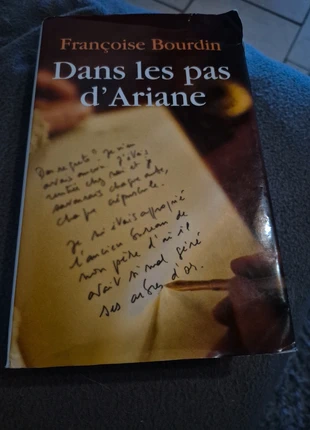 Dans les pas d'ariane, staat: Heel goed, € 1,50, € 2,28 inclusief Kopersbescherming