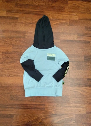 Leuke jongens longsleeve met capuchon , marca: WE, estado: Bom, tamanho: 3 anos / 98 cm, €1.50, €2.28 inclui Proteção do Comprador