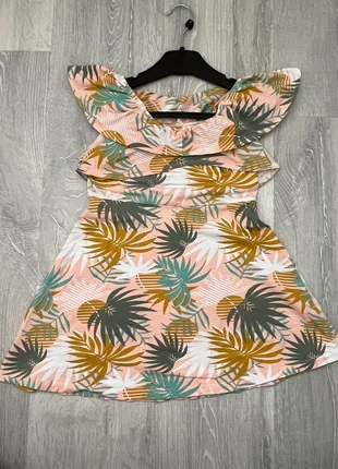 1 robe + 1 combinaison short, marke: Kiabi, zustand: Gut, größe: 6 Jahre / 116, 5,00 €, 5,95 € inklusive Vinted-Käuferschutz