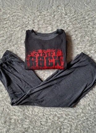 Pyjama 2 pièces chaud TQF - taille 6 ans - automne hiver, marque: TQF, état: Bon état, taille: 6 ans / 116 cm, 1,50 €, 2,28 € Protection acheteurs incluse