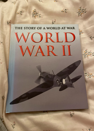 The Story of a World at War: World War II, condition: New without tags, £4.00, £4.90 includes Buyer Protection