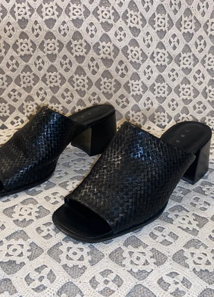 Mules vintage en cuir tressé, marque: Oppus, état: Très bon état, taille: 41, 40,00 €, 42,70 € Protection acheteurs incluse