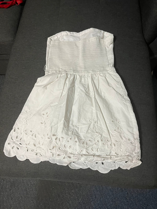 White Hollister Dress Strapless 2