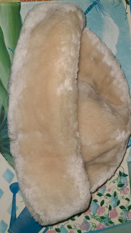 Soft plush faux fur winter hat 2