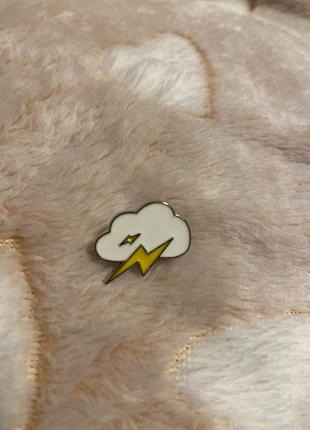Thunder cloud, brand: Cute, condition: New without tags, €2.00, €2.80 includes Buyer Protection