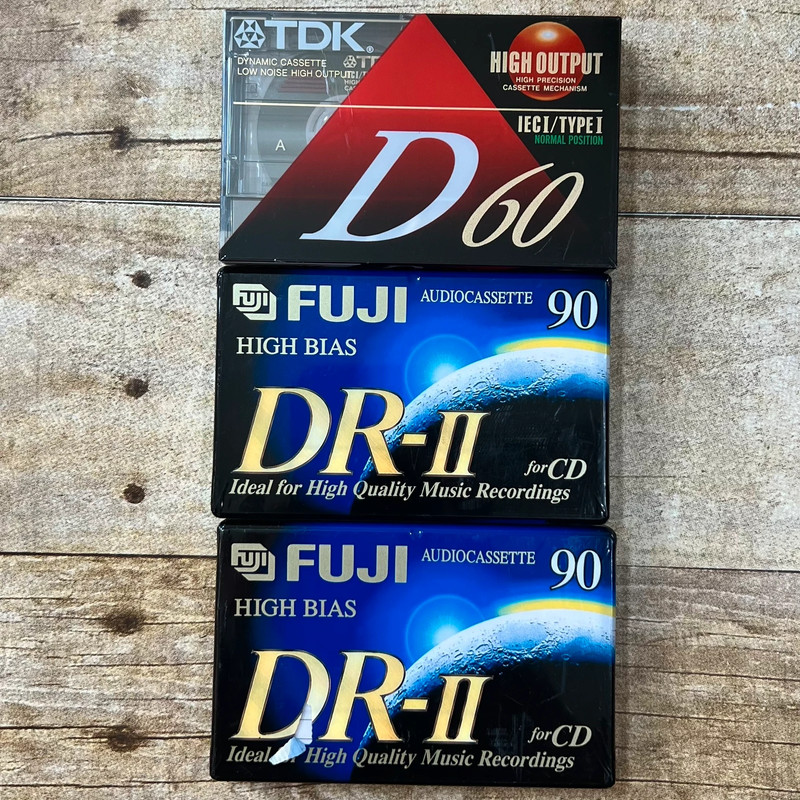 3 Pack Blank Cassette (TDK / Fuji) 1