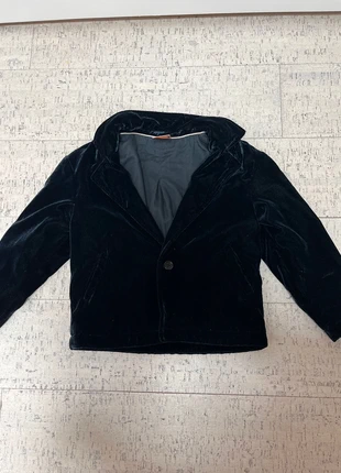 Veste effet velours, merk: TAO, staat: Heel goed, maat: 3 jaar / 98 cm, € 3,00, € 3,85 inclusief Kopersbescherming