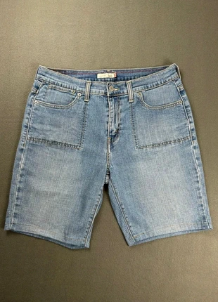 🩳 Short Levi’s femme taille haute US W31 FR40, brand: Levi's, condition: Very good, size: L / 40 / 12, €11.90, €13.20 includes Buyer Protection Pro