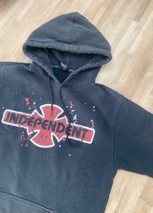 Sweat à capuche noir oversize independent, marca: Vintage Dressing, estado: Muy bueno, tamaño: M, 25,00 €, 26,95 € Protección al comprador incluida