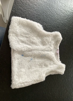 Gilet moumoute , marque: U Essentiel, état: Satisfaisant, taille: 18-24 mois / 86 cm, 1,00 €, 1,75 € Protection acheteurs incluse