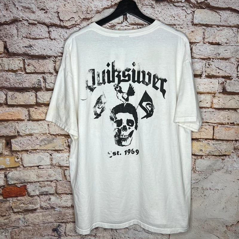 Vintage Quiksilver Skull t Shirt