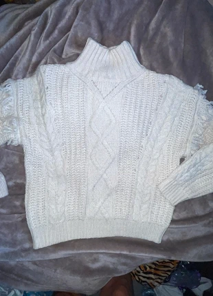 Pull à franges , brand: Mango, condition: New without tags, size: S / 36 / 8, €23.00, €24.85 includes Buyer Protection