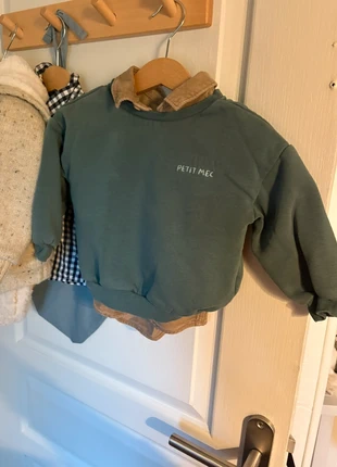 Pull et chemise, marque: Tape à l'œil, état: Très bon état, taille: 12-18 mois / 80 cm, 8,00 €, 9,10 € Protection acheteurs incluse