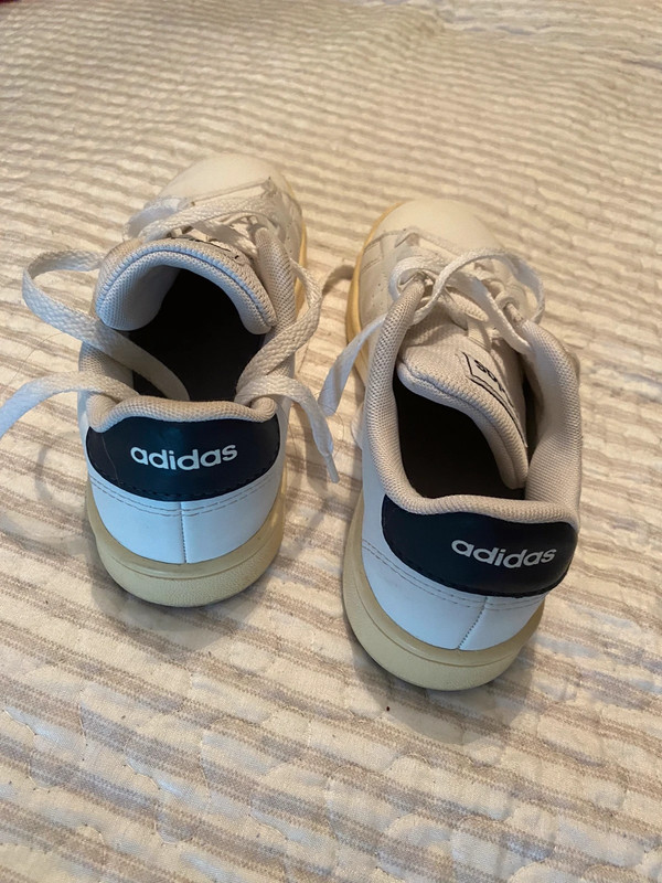 Scarpe da ginnastica bambina Adidas bianche taglia 32