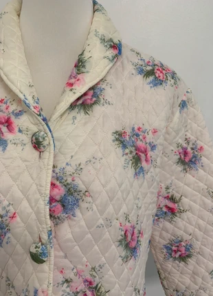 Veste matelassée vintage rétro fleuri M, brand: Vintage Dressing, condition: Very good, size: M / 38 / 10, €22.90, €24.75 includes Buyer Protection Pro