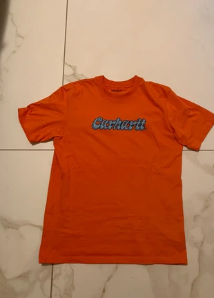 T-shirt Carhartt M size orange new, marca: Carhartt, estado: Nuevo sin etiquetas, tamaño: M, 25,00 €, 26,95 € Protección al comprador incluida