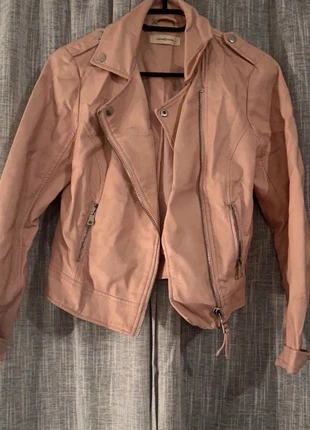 Veste xs, marke: Cache Cache, zustand: Zufriedenstellend, größe: XS / 34 / 6, 5,00 €, 5,95 € inklusive Vinted-Käuferschutz