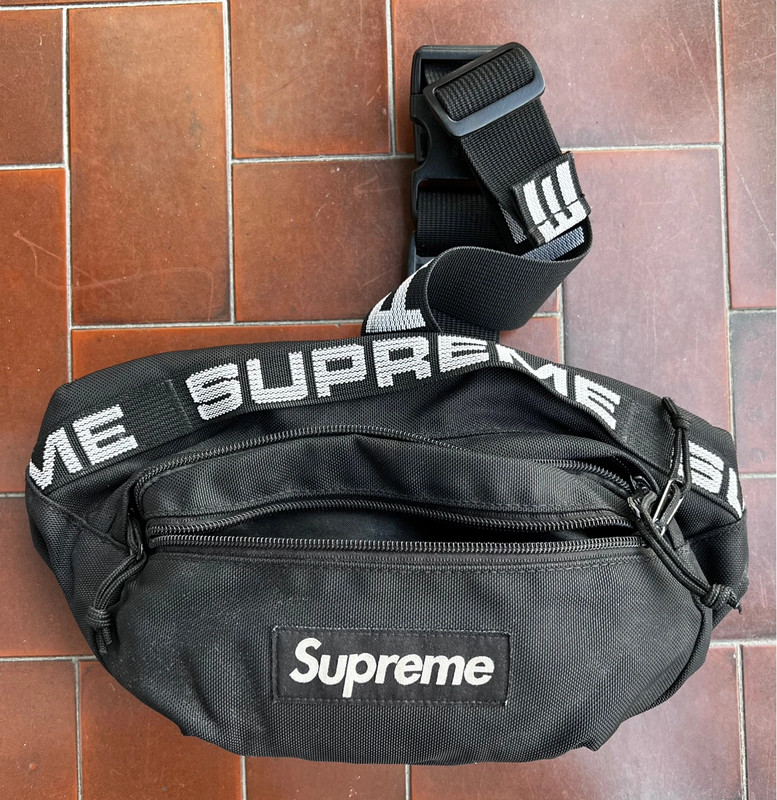 Supreme ss18 deals waist bag