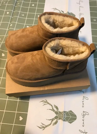 oryginalne ugg australia buty koturnowe 40, brand: UGG, condizioni: Ottime, taglia: 40, €90.00, €95.20 include la Protezione acquisti