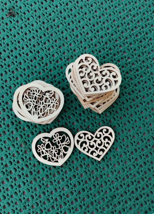 Cuori in legno, marca: NoName, estado: Novo sem etiquetas, €1.00, €1.75 inclui Proteção do Comprador