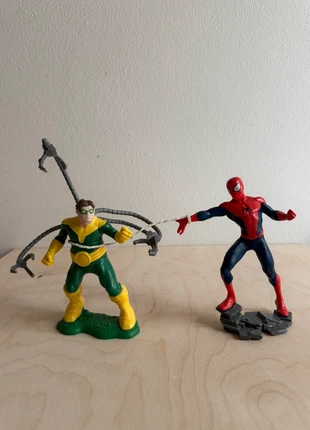 Mini personaggi Spider-Man e Doctor Octopus – Sorpresa uovo di Pasqua, marke: Marvel, zustand: Sehr gut, größe: Einheitsgröße, 10,00 €, 11,20 € inklusive Vinted-Käuferschutz