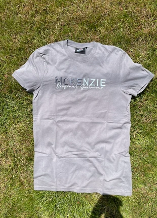 T-Shirt McKenzie (Never Used), brand: McKenzie, condizioni: Nuovo senza cartellino, taglia: S, €6.99, €8.04 include la Protezione acquisti