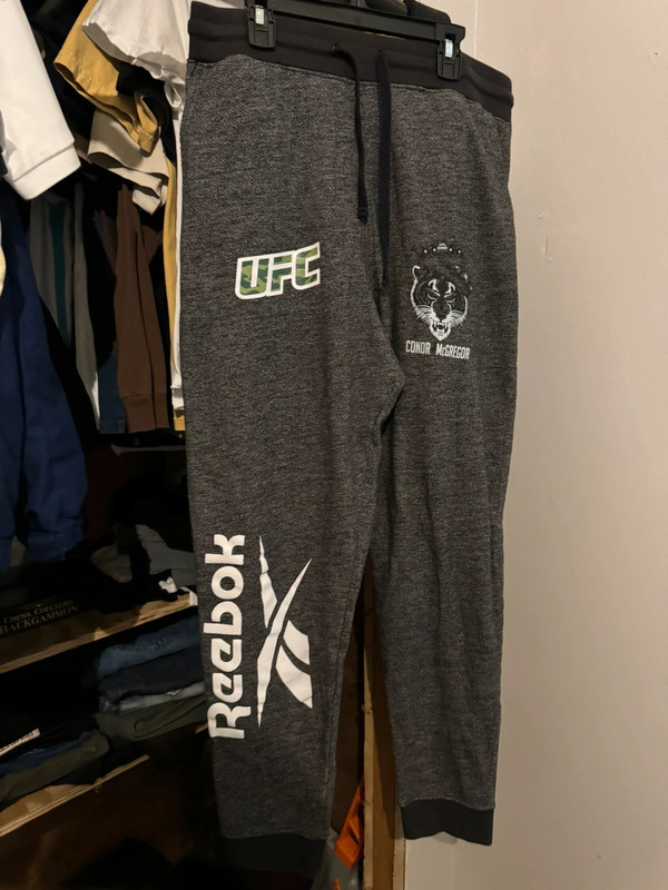 Reebok sweatpants Conner McGregor edition 1