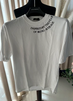 T-shirt uomo in cotone taglia M / T-shirt homme taille M en coton., condizioni: Ottime, taglia: M, €8.00, €9.10 include la Protezione acquisti