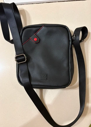 Tracolla Uomo Go Carpisa – Nero con Dettagli Rossi e Multi Scomparti, marca: carpisa, estado: Muito bom, €20.00, €21.70 inclui Proteção do Comprador