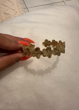 Bracelet manchette fleure couleur or acier inoxydable, brand: passionsdesiles, condition: Very good, €8.00, €9.10 includes Buyer Protection Pro